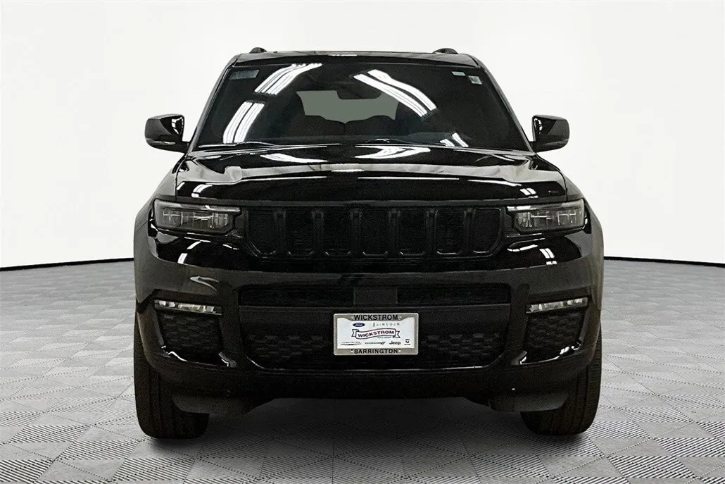 2025 Jeep Grand Cherokee Limited photo 1