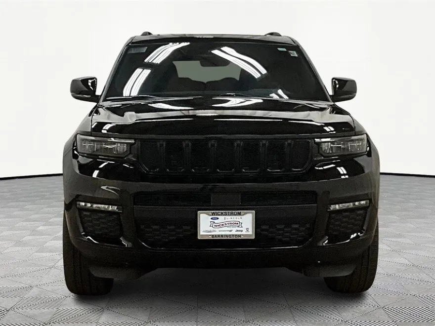 2025 Jeep Grand Cherokee Limited photo 1