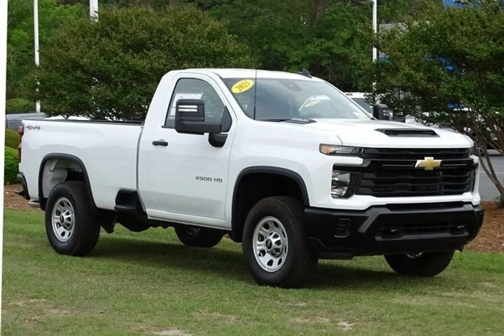 2025 Chevrolet Silverado 2500HD Work Truck photo 1