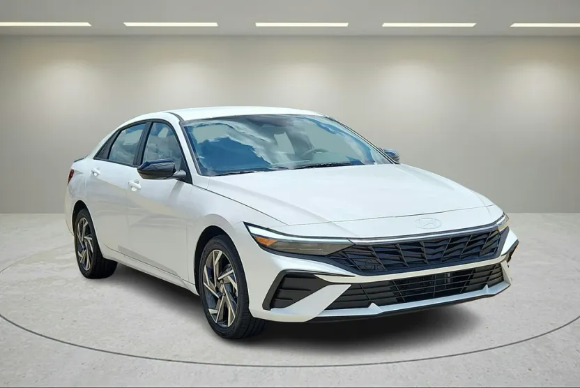 2025 Hyundai Elantra Hybrid SEL Sport photo 1