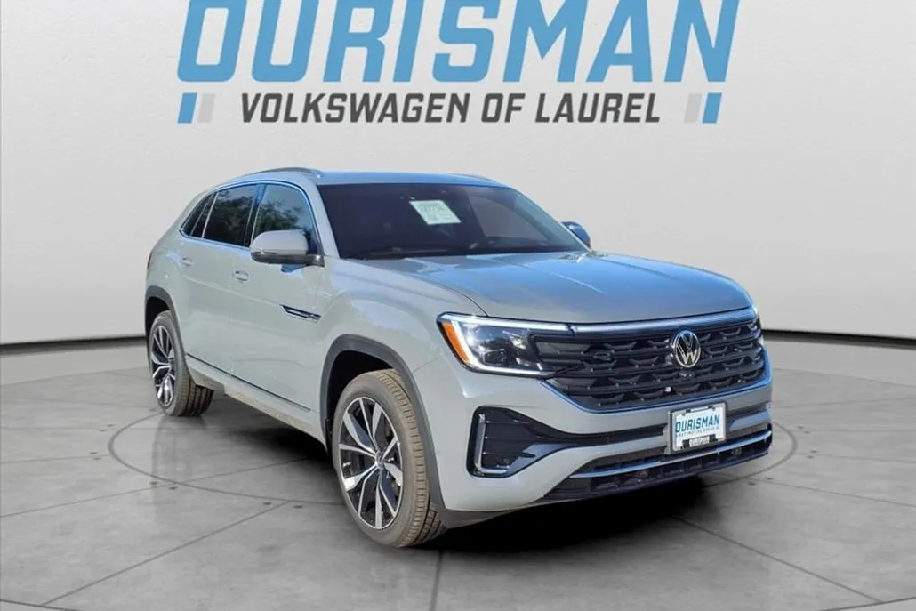 2025 Volkswagen Atlas Cross Sport SEL Premium R-Line photo 1