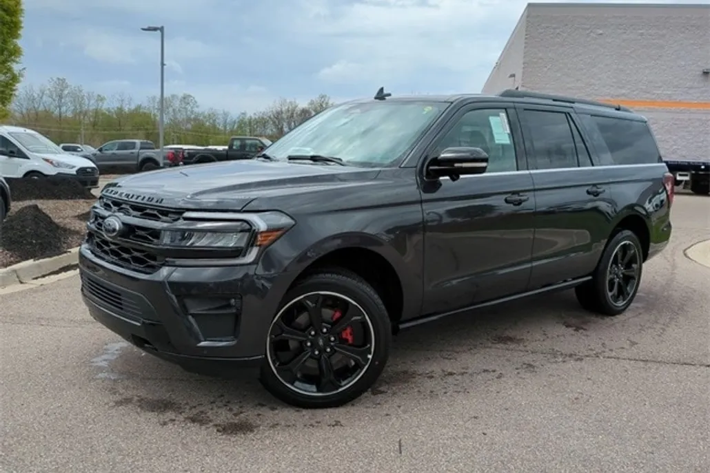 2024 Ford Expedition MAX Limited photo 1