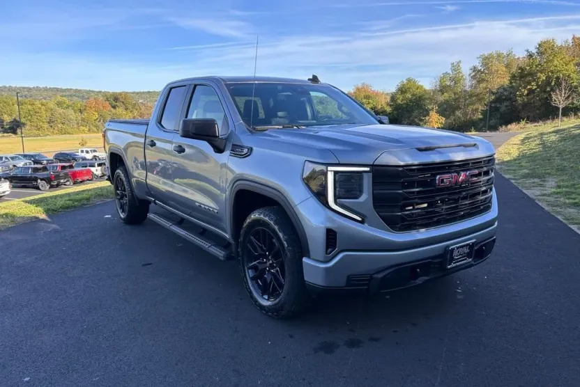 2023 Gmc Sierra 1500 Pro photo 1