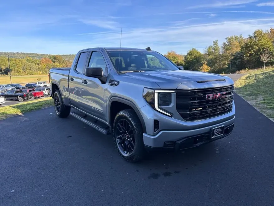 2023 Gmc Sierra 1500 Pro photo 1