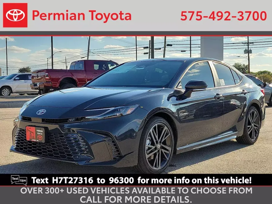 2025 Toyota Camry XSE photo 1