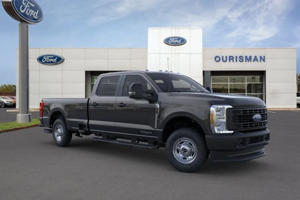 2025 Ford F-250 XL photo 1