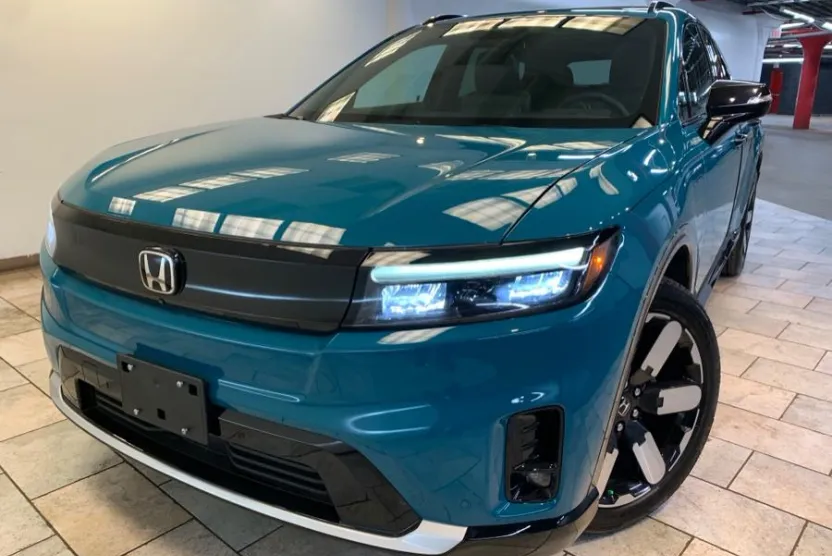 2024 Honda Prologue Elite Touring photo 1