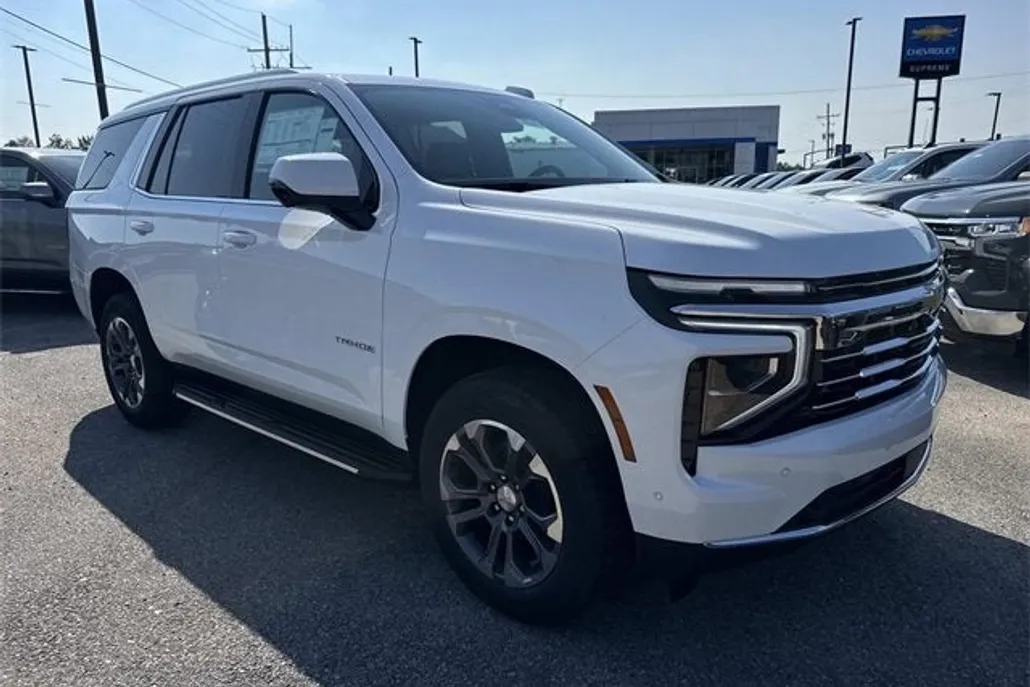 2026 Chevrolet Tahoe LT photo 1