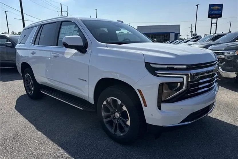 2026 Chevrolet Tahoe LT photo 1