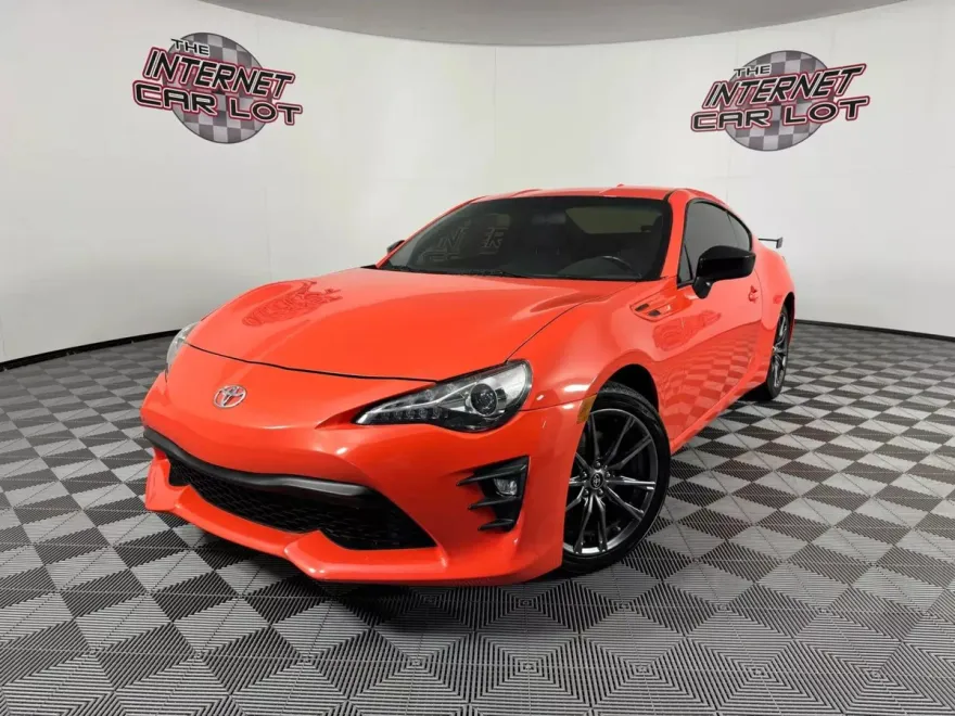 2017 Toyota GR86 Special Edition photo 1