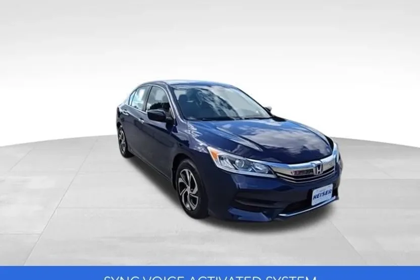 2017 Honda Accord LX photo 1