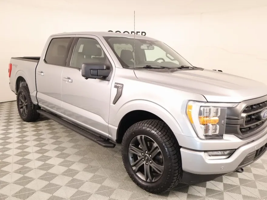 2023 Ford F-150 XLT photo 1