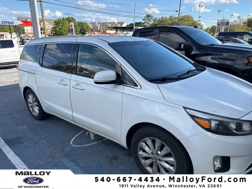 2015 Kia Sedona EX photo 1