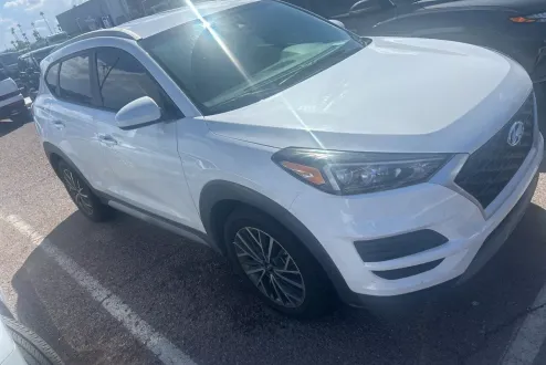2021 Hyundai Tucson SEL photo 3
