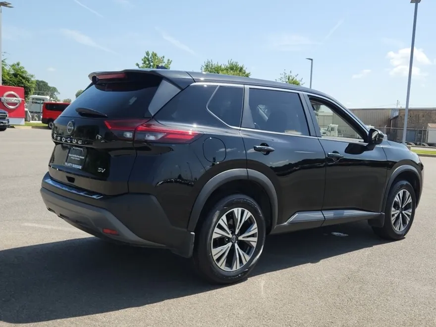 2023 Nissan Rogue SV photo 1