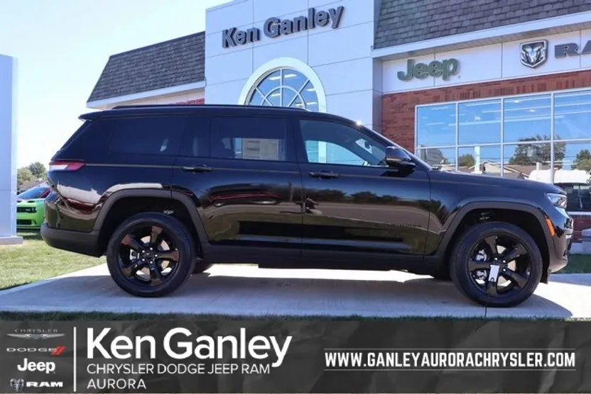 2025 Jeep Grand Cherokee Limited photo 1