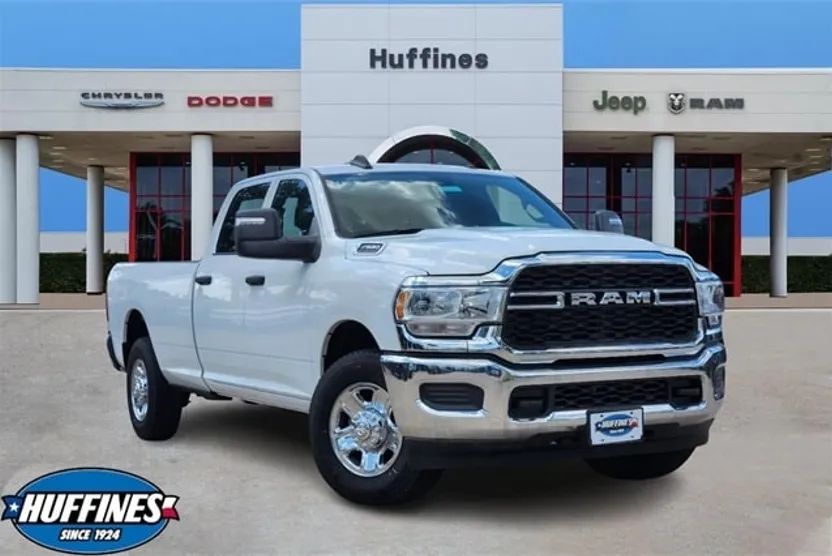 2024 Ram 2500 Tradesman photo 1