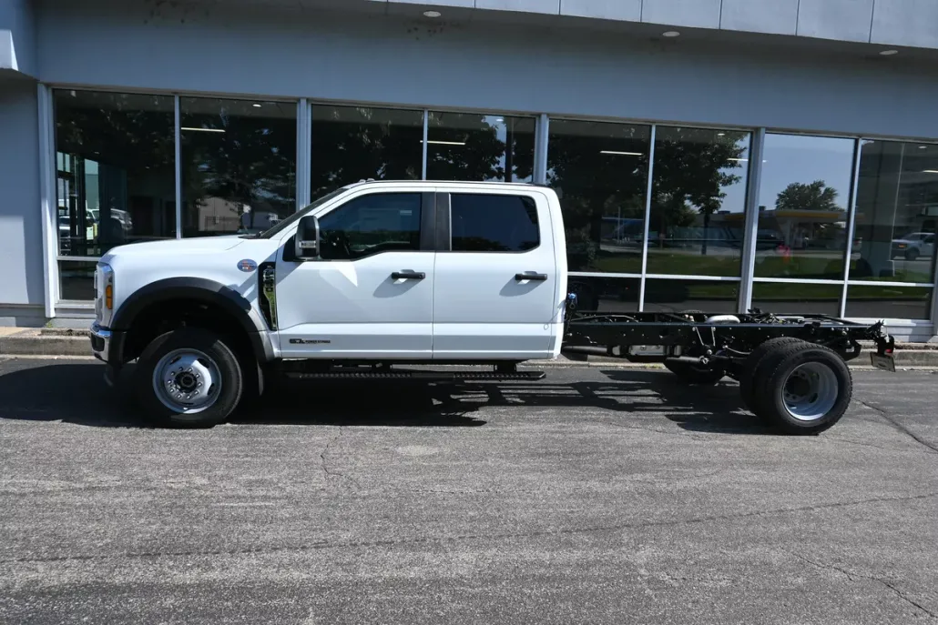 2026 Ford F-550 XL photo 1
