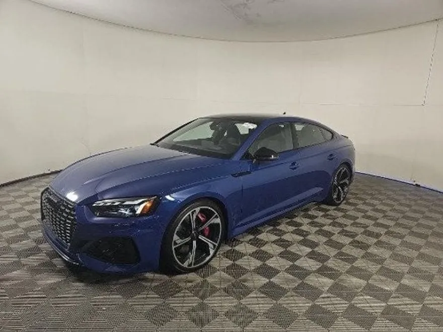 2024 Audi RS 5 photo 1