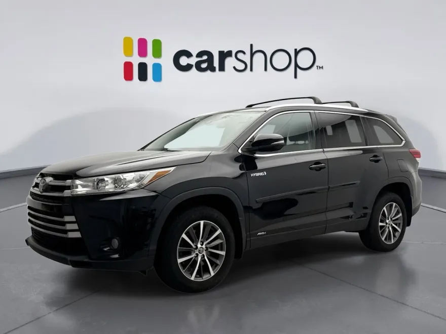 2019 Toyota Highlander Hybrid XLE photo 1
