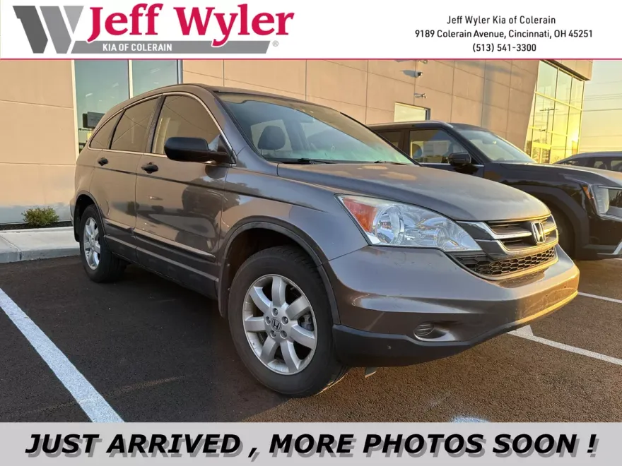 2011 Honda CR-V SE photo 1