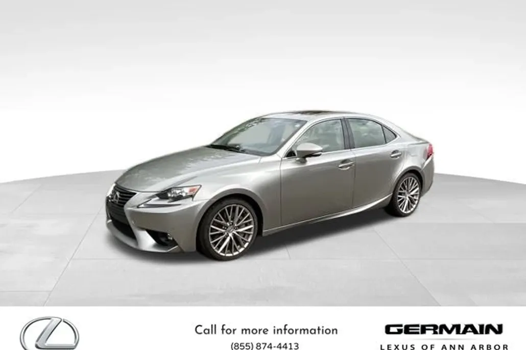 2016 Lexus IS 300 photo 1