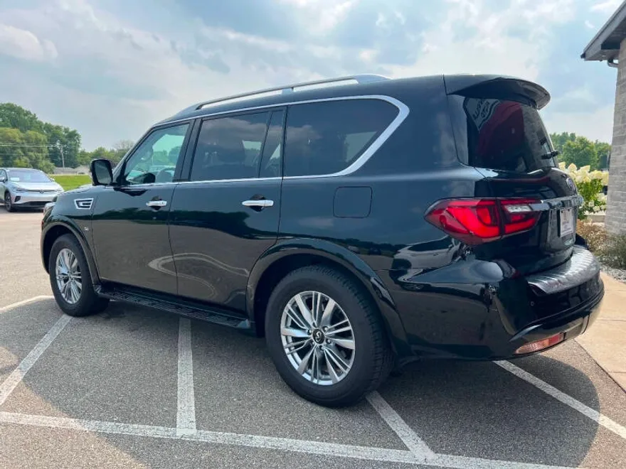 2019 Infiniti QX80 photo 1