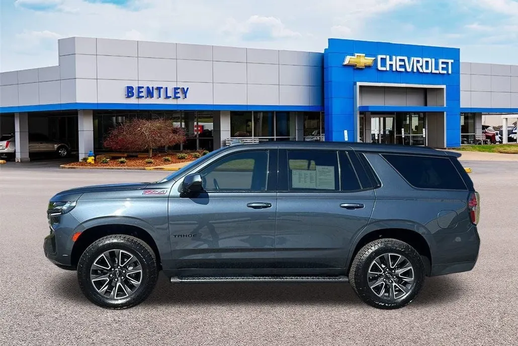 2021 Chevrolet Tahoe Z71 photo 1