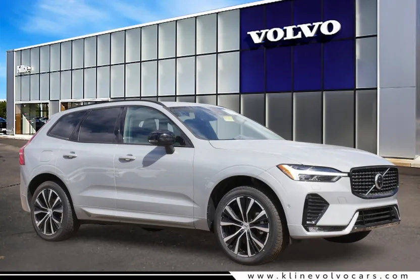 2025 Volvo XC60 B5 Plus photo 1