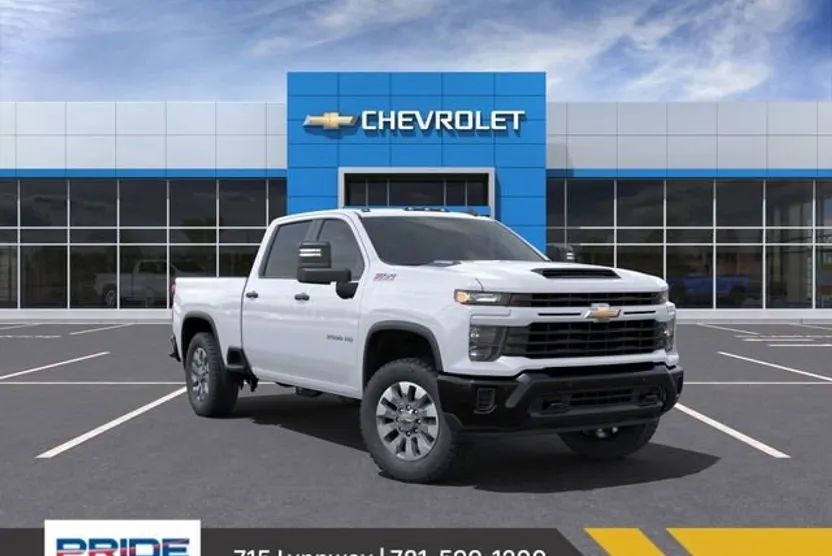 2025 Chevrolet Silverado 2500HD Custom photo 1