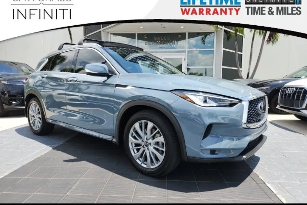 2025 Infiniti QX50 Luxe photo 1