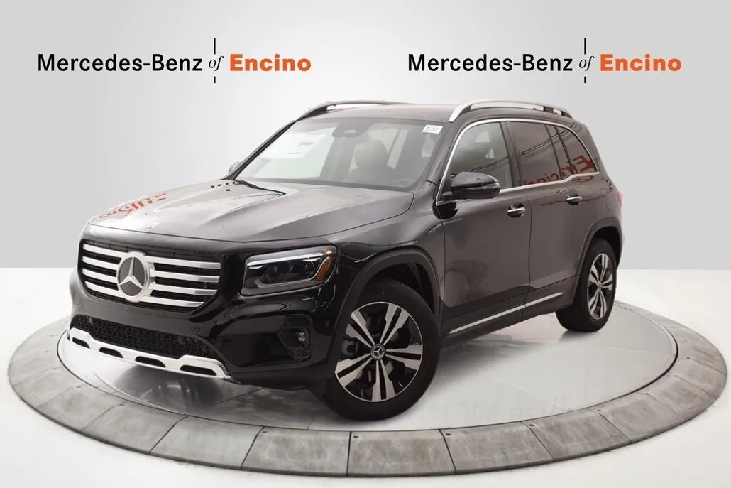 2025 Mercedes Benz GLB 250 photo 1