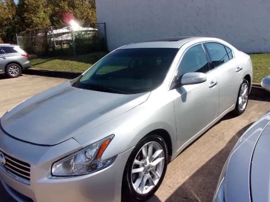 2013 Nissan Maxima S photo 1