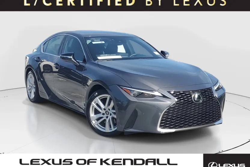 2024 Lexus IS 300 photo 1