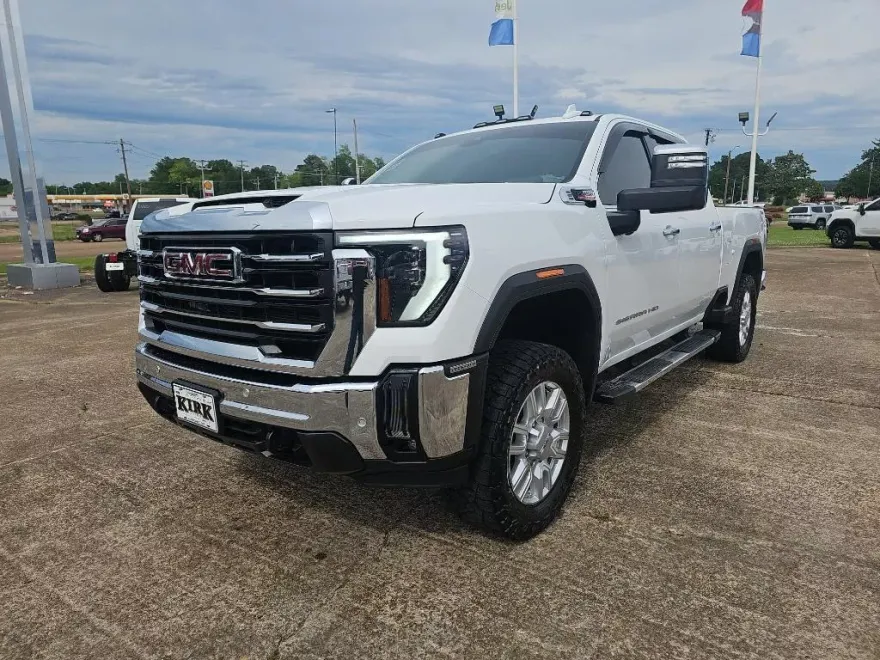 2024 Gmc Sierra 2500 SLT photo 1