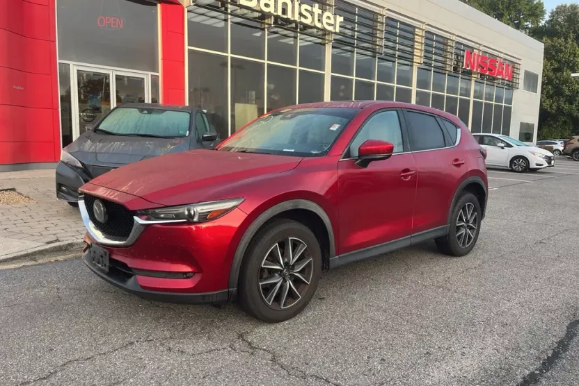 2017 Mazda CX-5 Grand Touring photo 1