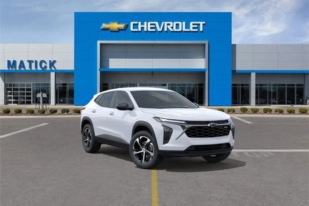 2025 Chevrolet Trax photo 1