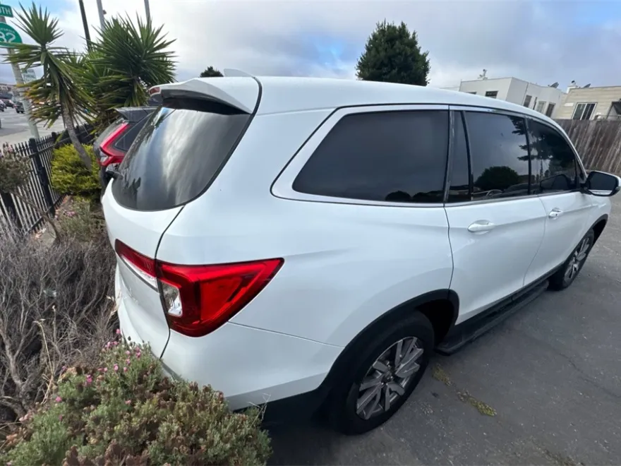 2022 Honda Pilot EX-L photo 1