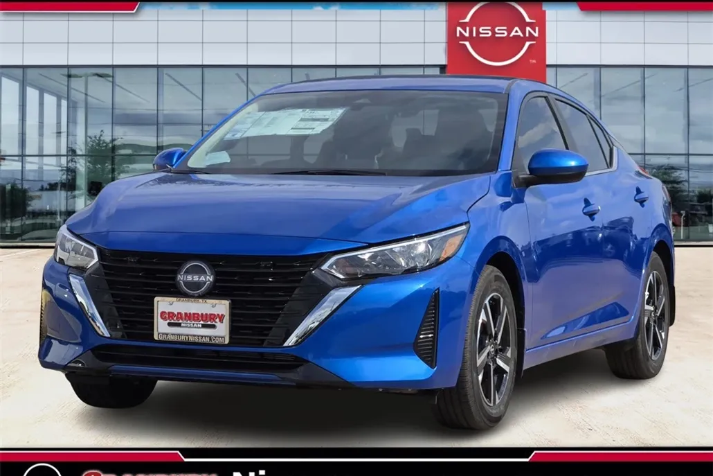 2025 Nissan Sentra SV photo 1
