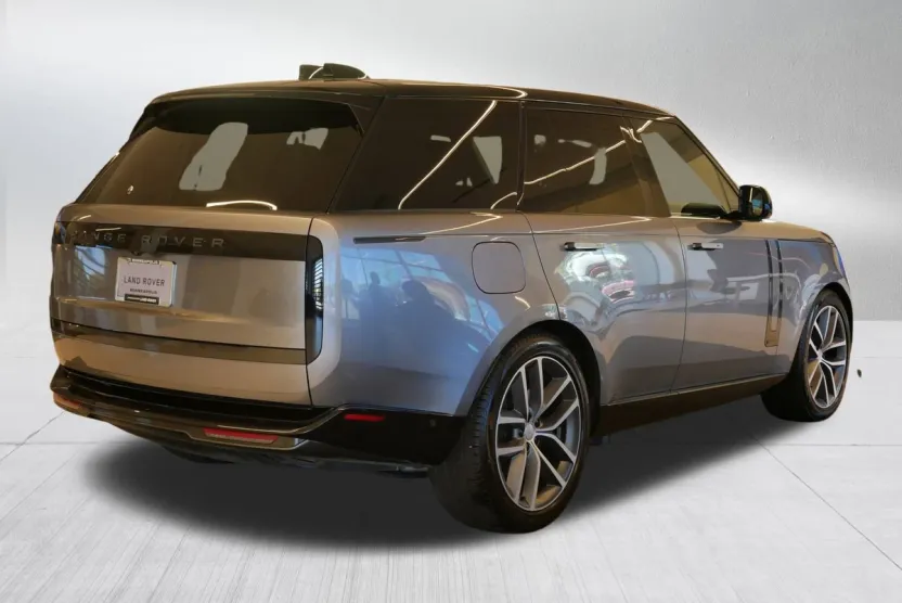 2025 Land Rover Range Rover Autobiography photo 1