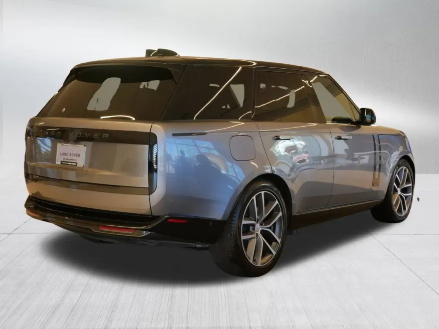 2025 Land Rover Range Rover Autobiography photo 1
