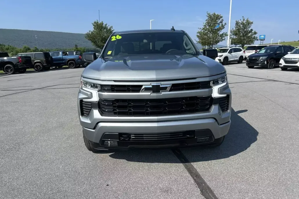 2026 Chevrolet Silverado 1500 RST photo 1