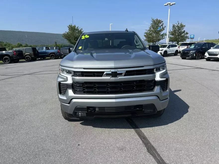 2026 Chevrolet Silverado 1500 RST photo 1