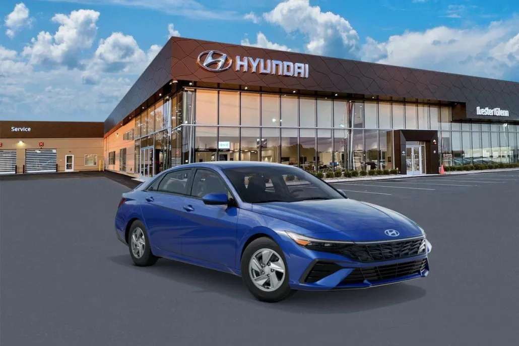 2025 Hyundai Elantra SE photo 1