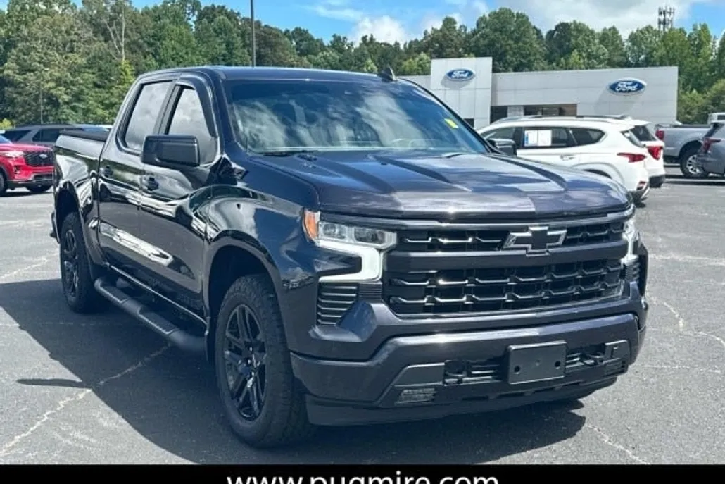 2023 Chevrolet Silverado 1500 RST photo 1