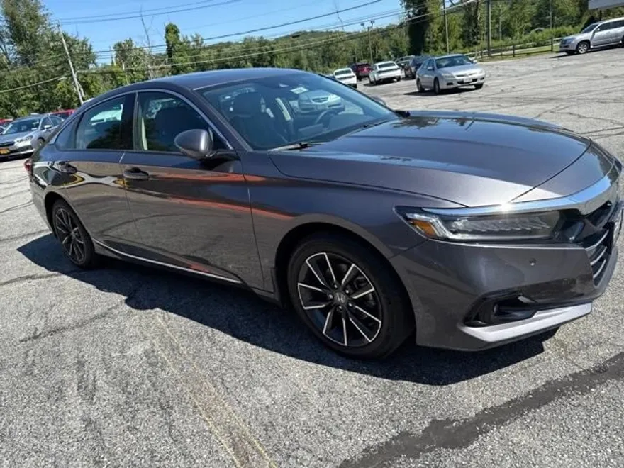 2022 Honda Accord EX-L 1.5T photo 1
