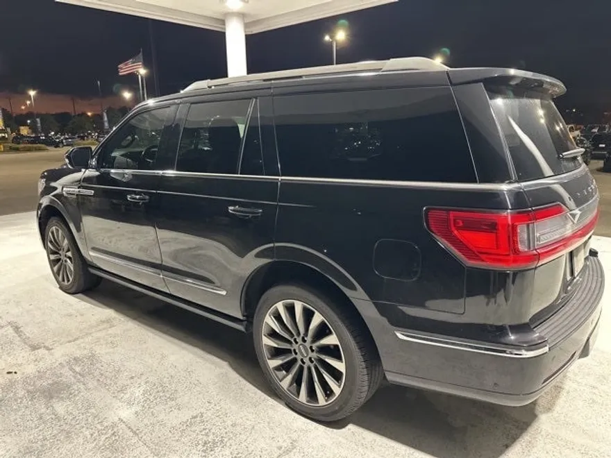 2021 Lincoln Navigator Reserve photo 1