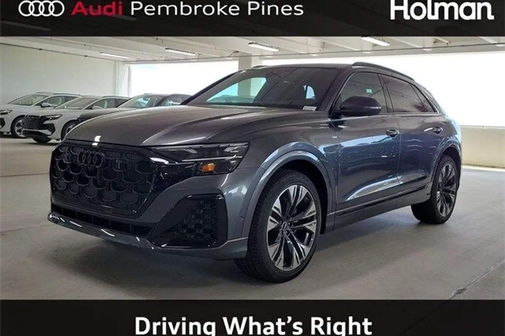 2025 Audi Q8 55 Premium Plus photo 1