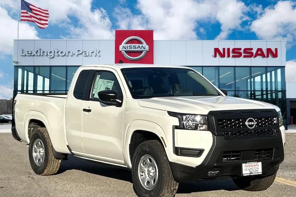 2025 Nissan Frontier King Cab S photo 1