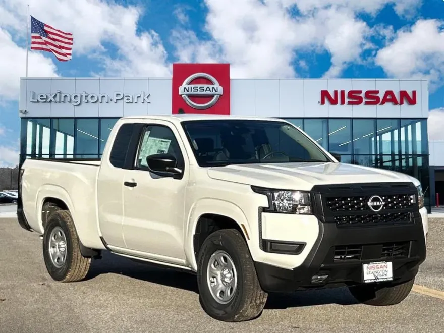 2025 Nissan Frontier King Cab S photo 1